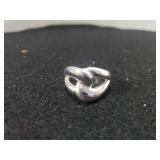 Ladies Silver Interlocking Knot Design Ring -
