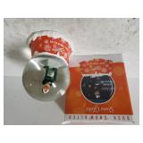 Baltimore Orioles Buck Showalter  Snow Globe