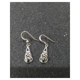 Ladies Silver Twisted Knots Design Earrings -