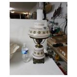 Vintage Table Lamp. Matches Lots 397 And 394