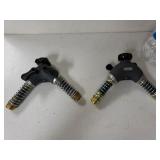 2 Hose Connectors