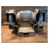 Black & Decker 1/3 hp Bench Grinder ( Tested &