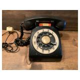 Vintage Western Electric Rotary Telephone