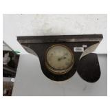 Vintage Mantel Clock (Needs Work)