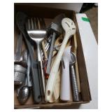 Assorted Kitchen Utensils