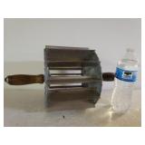 Vintage Miller Bun Divider Rolling Pin