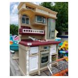 Step 2 Play Kitchen