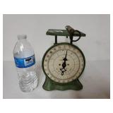 Antique Pelouze Kitchen Scale