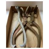 3 Vintage Hook Claws