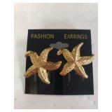 Ladies Gold Tone Starfish Earring