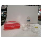 (4) 10 oz Pyrex Custard Cups & Covered Cupcake