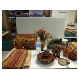 Fall And Primitive Decor