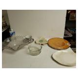 Fenton Fruit Bowl And Glassware