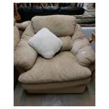 Benchcraft Chair. Matches Lots 3015, 3015A And