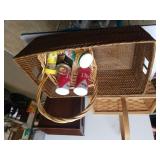 Assorted Baskets, Few Seasonings