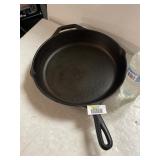 Lodge 10" Cast Iron Skillet