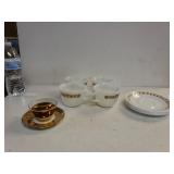 9 Piece Vintage Corelle Cups And Saucers And 22