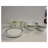 10 Piece Vintage Corelle Saucers And Cups
