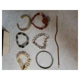 (7) Ladies Bracelets
