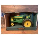 John Deere Model 720 ERTL 1/16 Scale