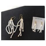 (2) Pair Ladies Freshwater Pearl Earrings