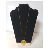 Ladies Necklace W/leaf Pendant