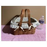 1989 Longaberger Vintage  Large Cake Basket With