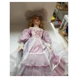 Porcelain Doll(Missing Part Finger)