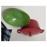 Food Network Dutch Oven & Plastic Green  Bowl