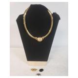 Ladies Goldtone Necklace W/extra Slide And Stones