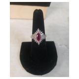 Ladies Silver Fashion Ring W/clear & Red Stones -