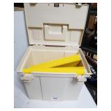 File Box With File Holders