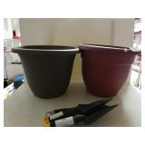 Plastic Planting Pots And Garden Shovels