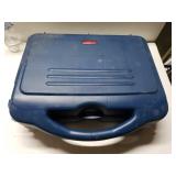 Rubbermaid Conversion Case With Built In Chart