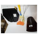 Trashcan,  Fly Swatters