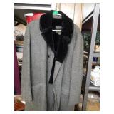 London Fog 44 Reg Coat