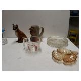 Vintage Pyrex Measuring Cup, Boxer Figurine,