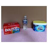 NEW Oxi Clean Stain Remover & Bounce Dryer Sheets