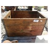 Vintage Canada Dry Crate