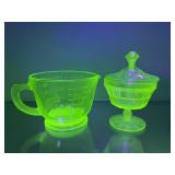 Green Depression Uranium Glass 2Cup Measuring Cup