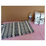 NEW True Living Scatter Rug & Threshold 2 Hand