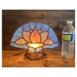 Leaded Stainglass Lighted Lotus Bloom