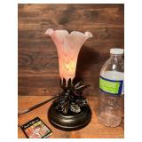 Dale Tiffany Hummingbird Lamp With Beautiful Slag
