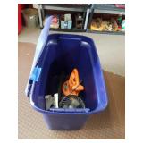 Tote With Fan & Leaf Blower