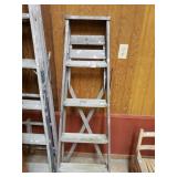 4ft Wooden Ladder