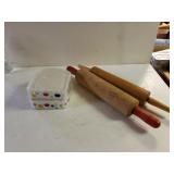 Sandwich Containers And Rolling Pins