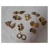 (10) Pair Ladies Gold Tone Clip On Earrings