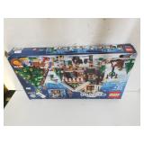 Lego Creator Winter Toy Shop(not Sure If