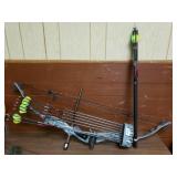 Hoyt USA Bow And Arrows