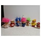 (7) Vintage Trolls
